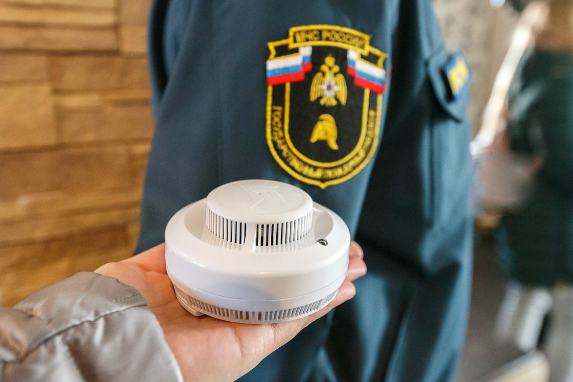 Огнетушитель и пожарный извещатель помогут в предупреждении возгораний