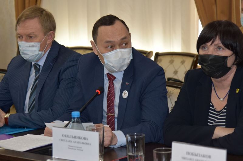 Выплаты по нацпроекту «Демография» для семей с детьми и поддержка пожилых граждан продолжатся в 2022 году