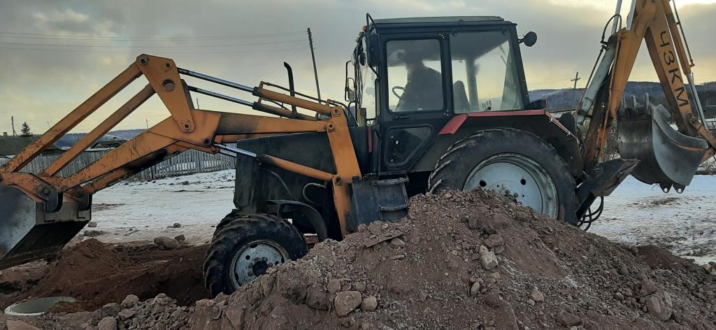 Житель Аскизского района, покупая кабину от трактора на сайте купли-продажи, лишился крупной денежной суммы