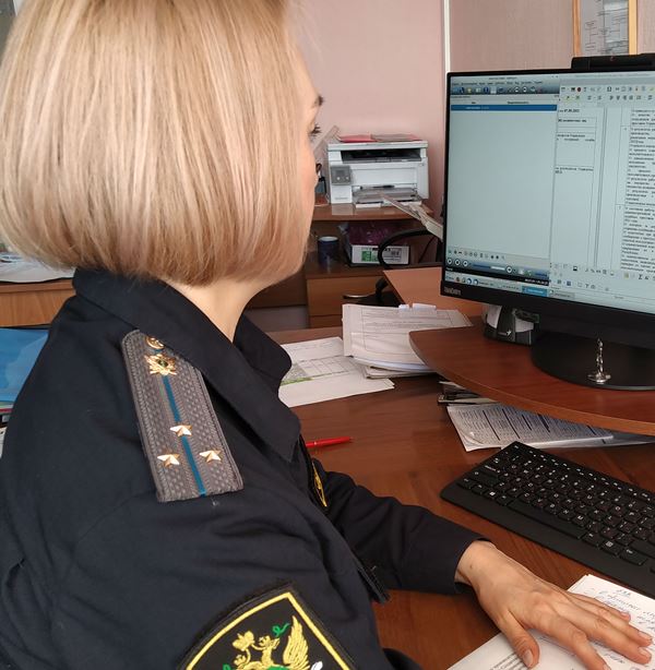Перед покупкой недвижимости или автомобиля следует проверить продавца 