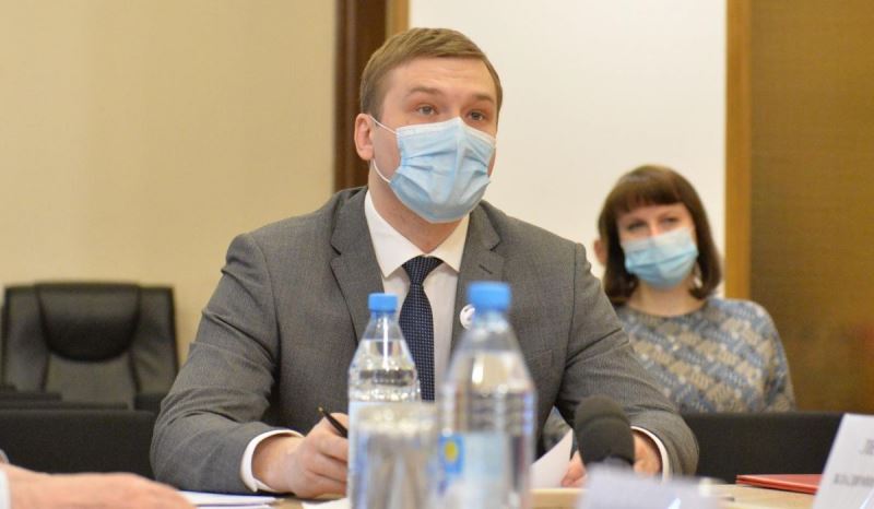 Усилить патрули и круглосуточно контролировать пожарную обстановку: глава Хакасии обратился к руководству муниципалитетов в связи с неблагоприятным метеопрогнозом на выходные