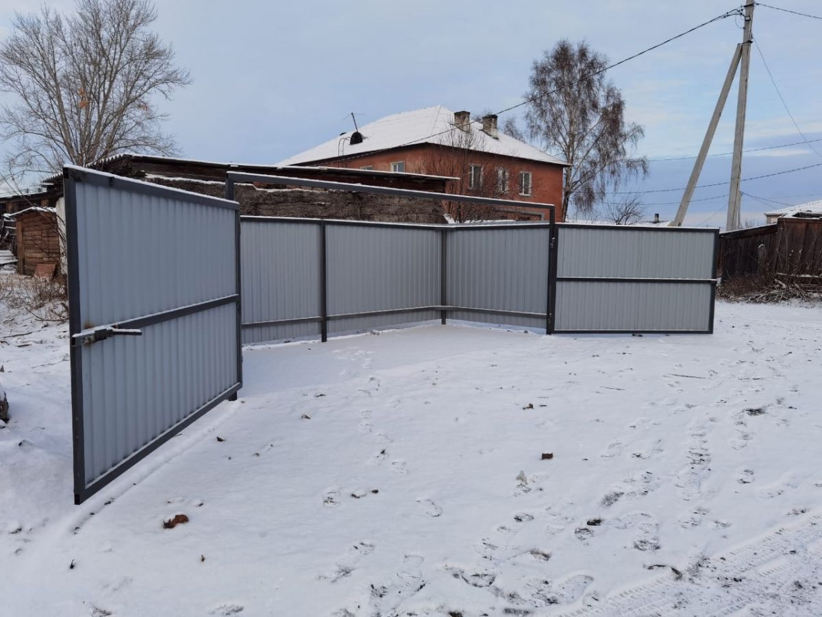 В Аскизском районе установили контейнерные площадки для мусора