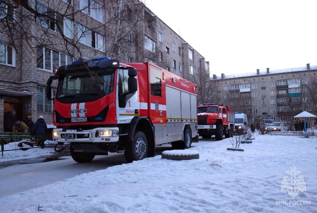Дважды в Абакане хозяева жилья смогли потушить пожар самостоятельно