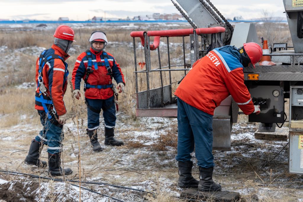 Шторм сплошным фронтом: стихия ударила по всей Хакасии
