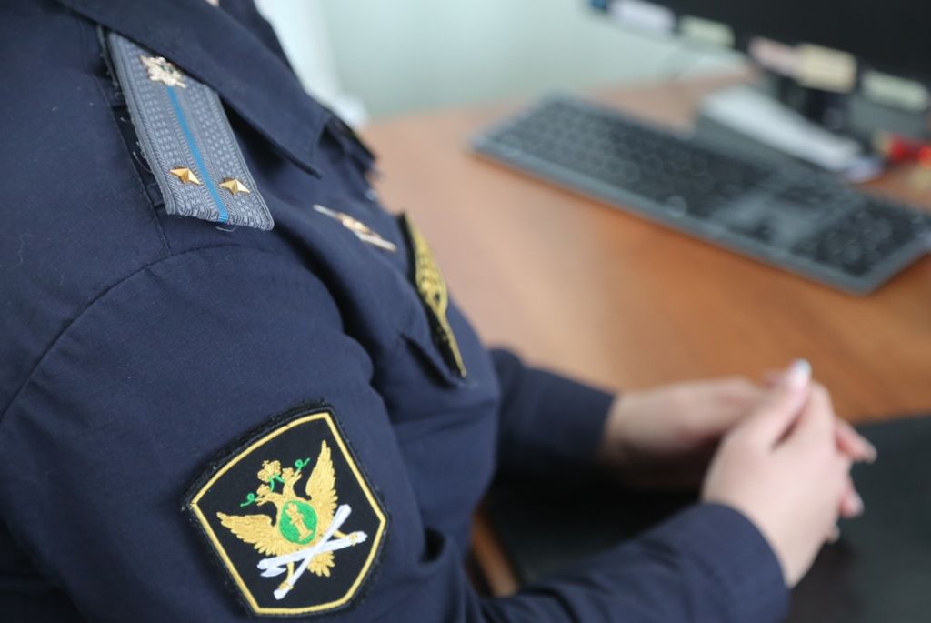 Судебные приставы оштрафовали крупный банк  за угрозы   жительнице Абакана 