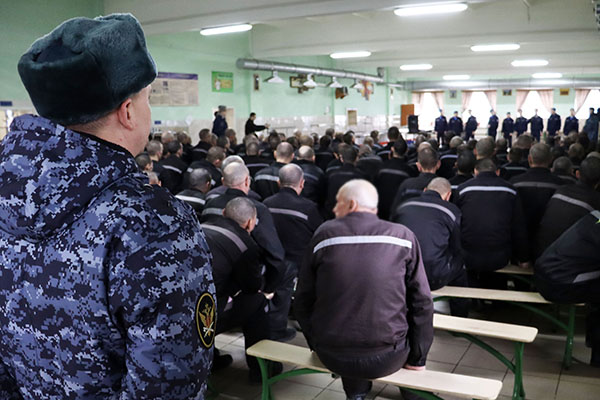 В ПРЕДДВЕРИИ ДНЯ ЗАЩИТНИКА ОТЕЧЕСТВА ДЛЯ ОСУЖДЕННЫХ СОСТОЯЛИСЬ ПРАЗДНИЧНЫЕ КОНЦЕРТЫ