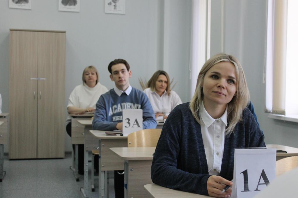 Впервые в Хакасии стали известны результаты Всероссийской акции «Сдаем вместе! День сдачи ЕГЭ родителями»