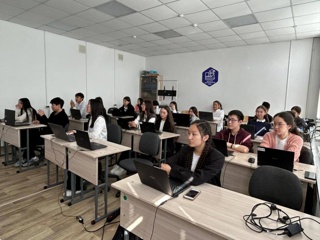 В Хакасии состоялся отборочный этап Межрегиональной олимпиады по родным языкам Сибири и Дальнего Востока