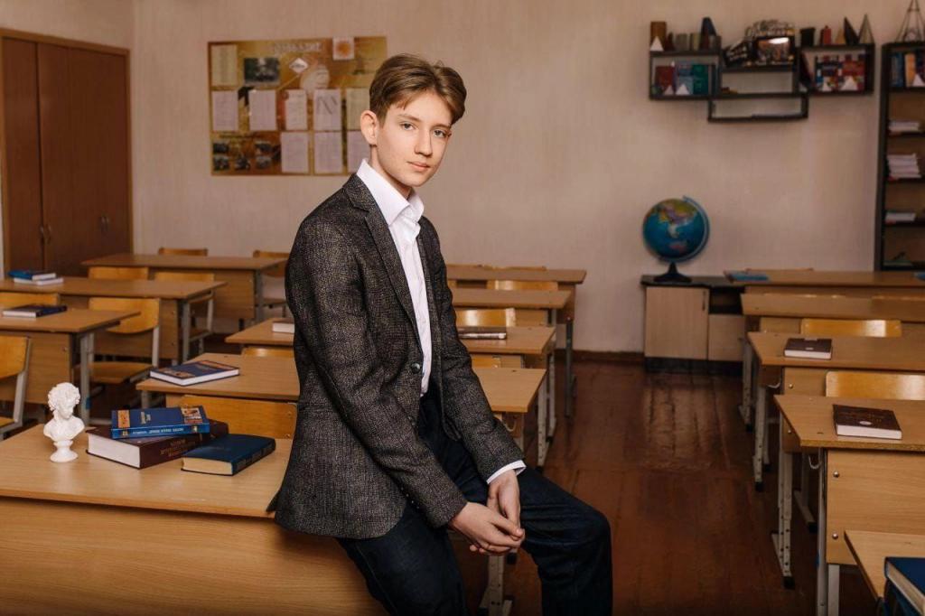 Школьник из Хакасии стал чемпионом Международного инженерного чемпионата «CASE-IN»