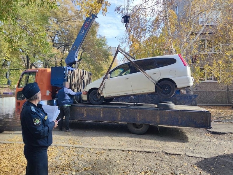 18 конфискованных автомобилей отправятся в зону специальной военной операции