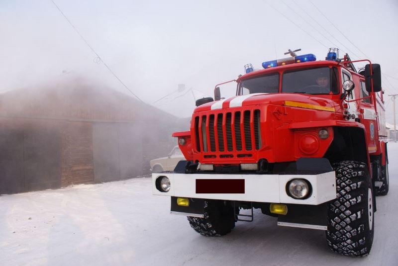 В период новогодних праздников на пожарах погибли 4 человека