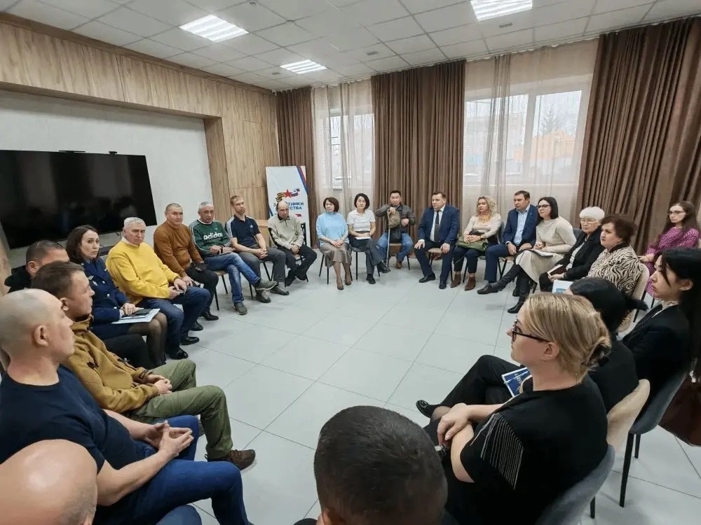 В Хакасии ветераны СВО встретились с работодателями региона